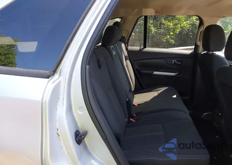 2013 Ford Edge Se z USA, uszkodzony, nr VIN 2FMDK3GC8DBB19928